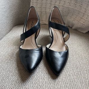 Black comfy heels size 9